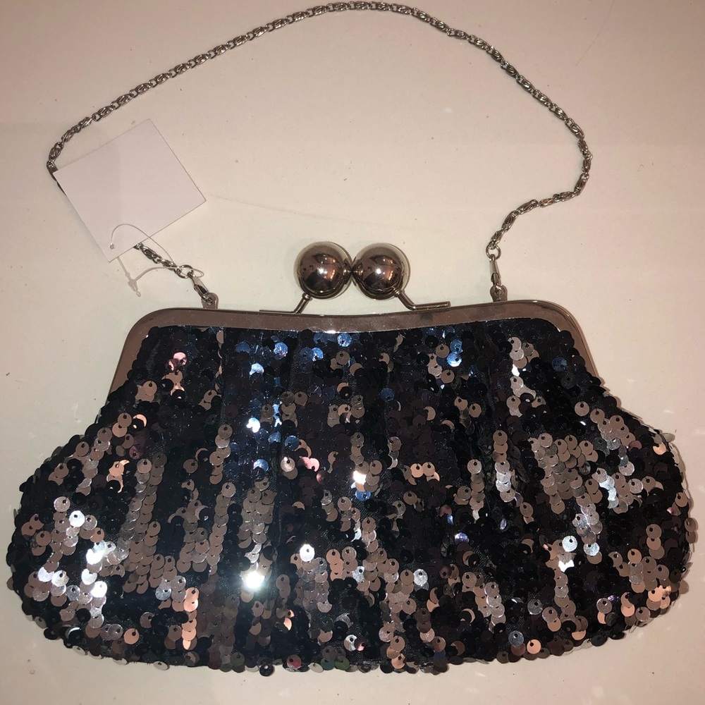 Black shoulder clutch formal